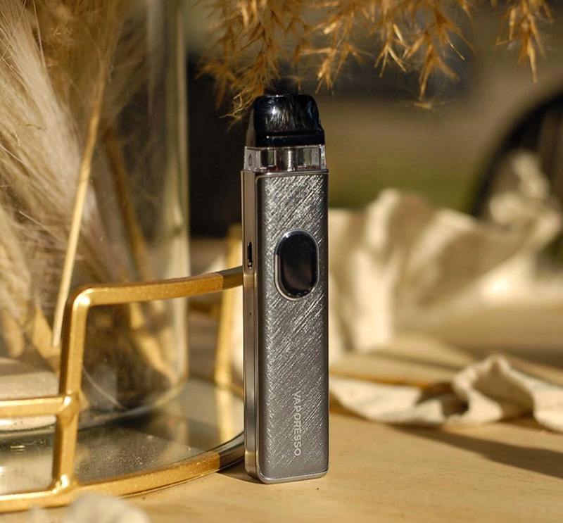 как заливать жижу в XROS 5 Mini 